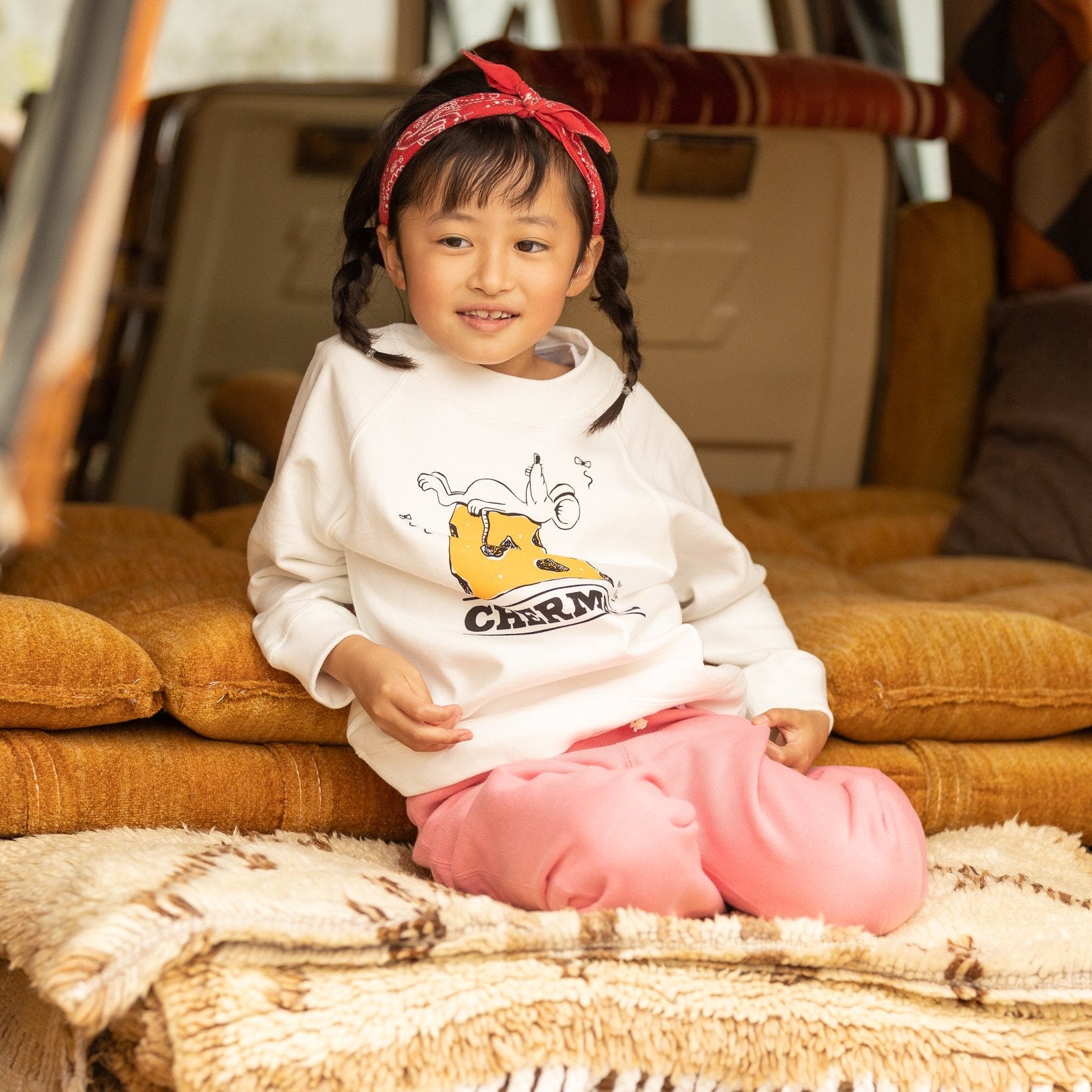 Cheese Mockneck Sweat