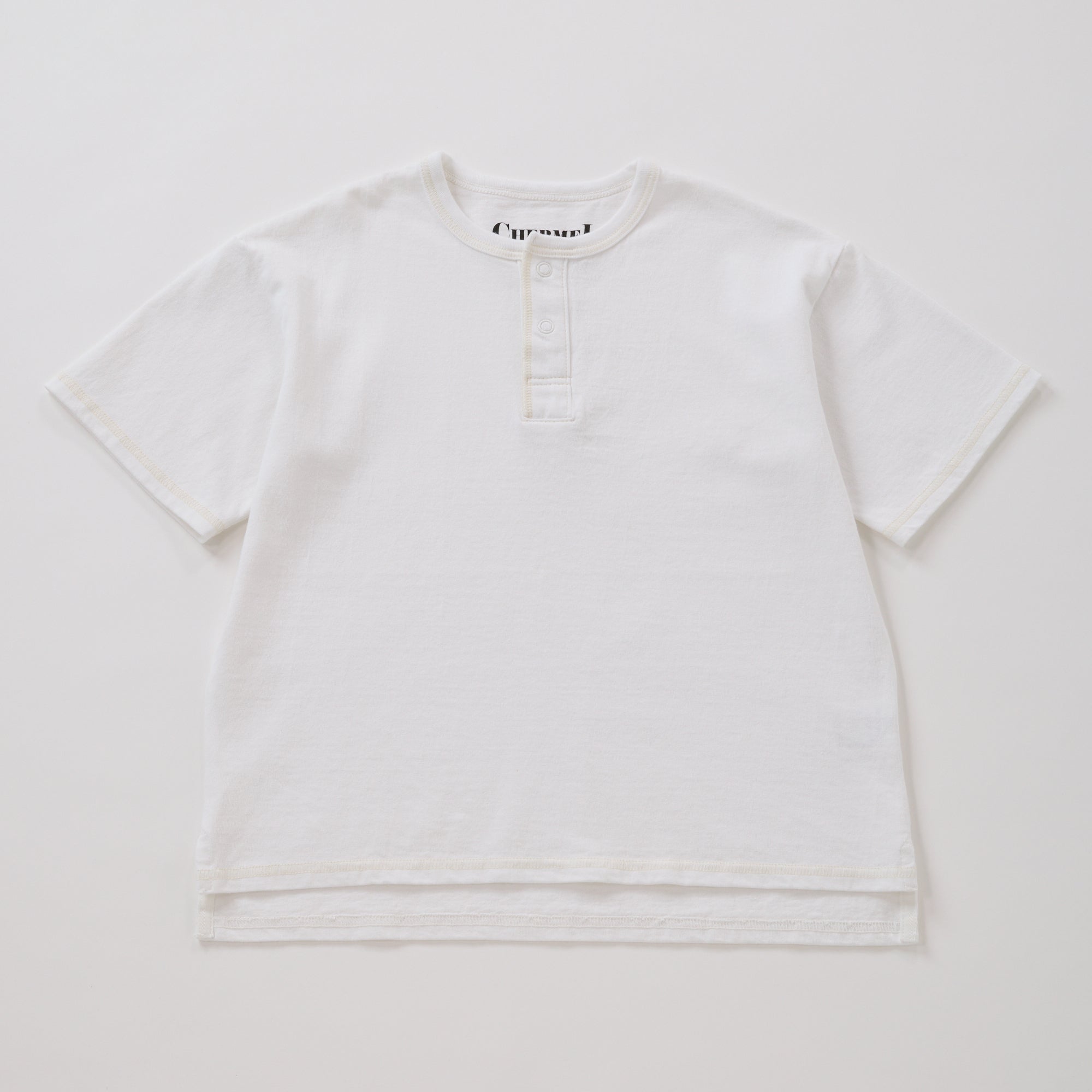 HenleyNeck  S/S Tee